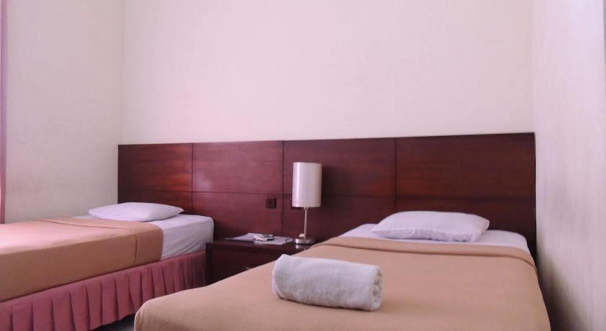 Jesens Inn III クタ エクステリア 写真